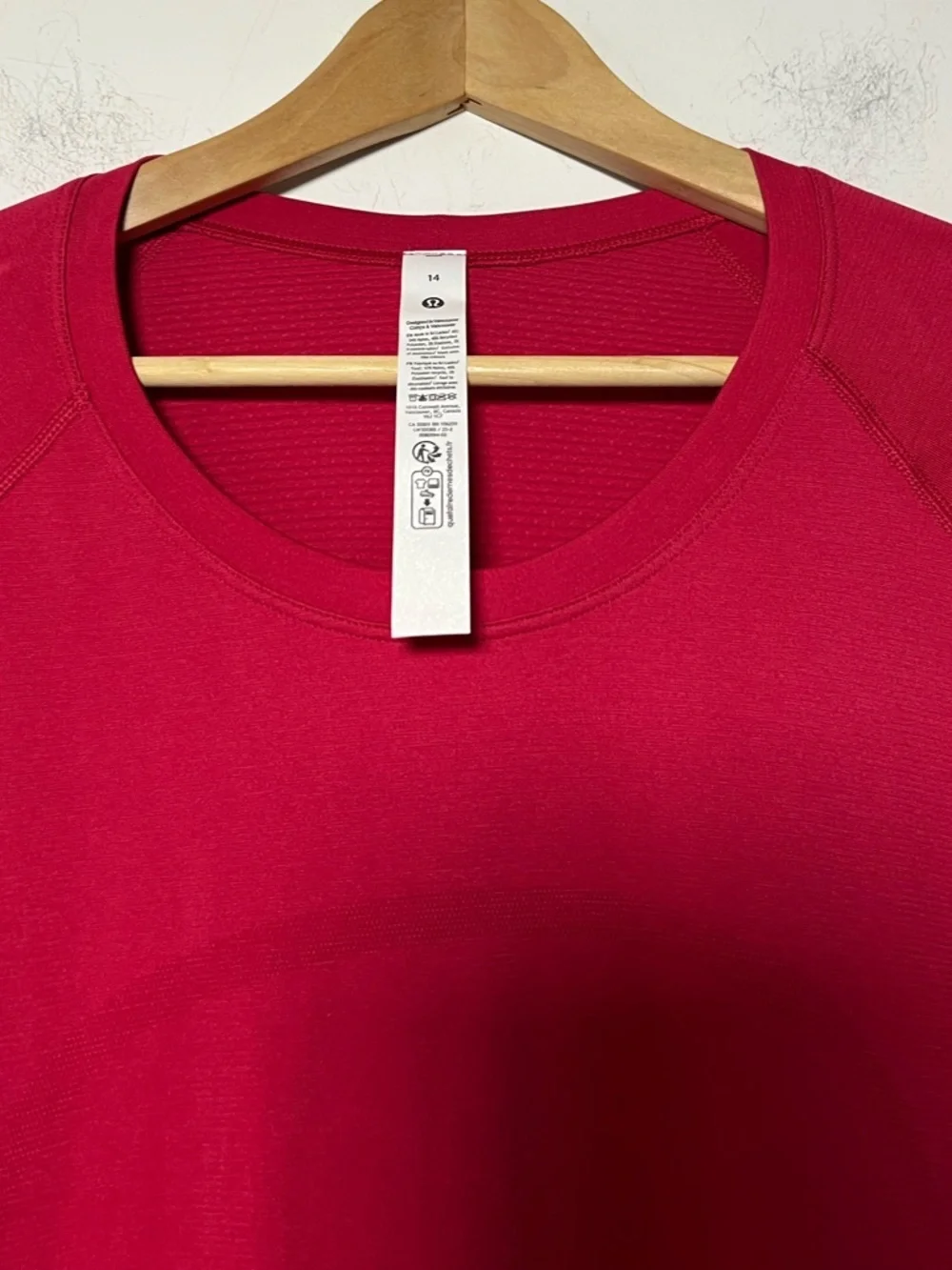 lululemon Swiftly Tech Long-Sleeve Shirt 2.0 Waist Length Pink Dragonfruit 2025 - Picture 3 of 11